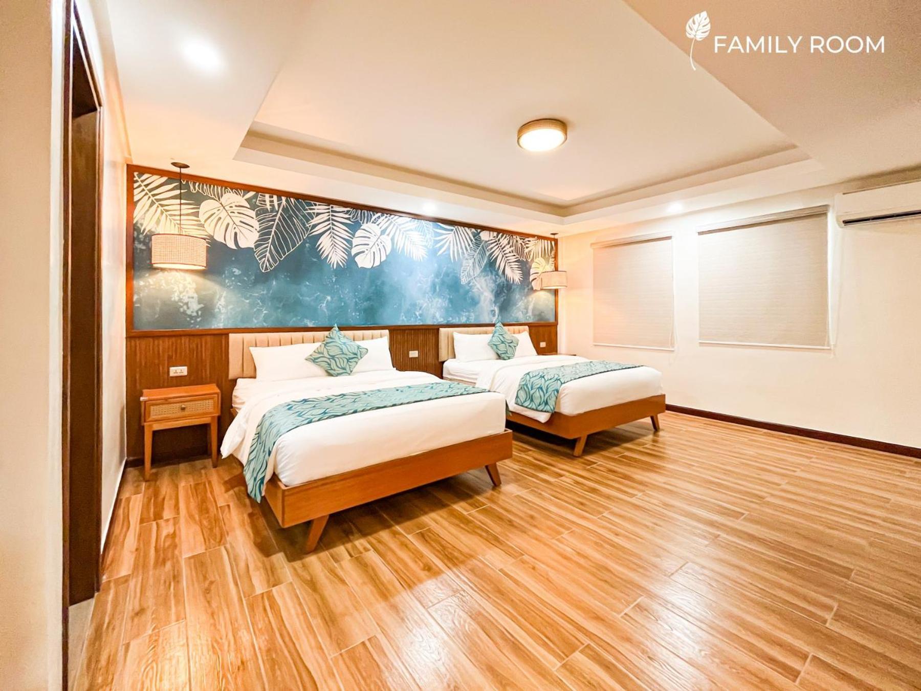 La Jolla Luxury Beach Resort Bagac Extérieur photo