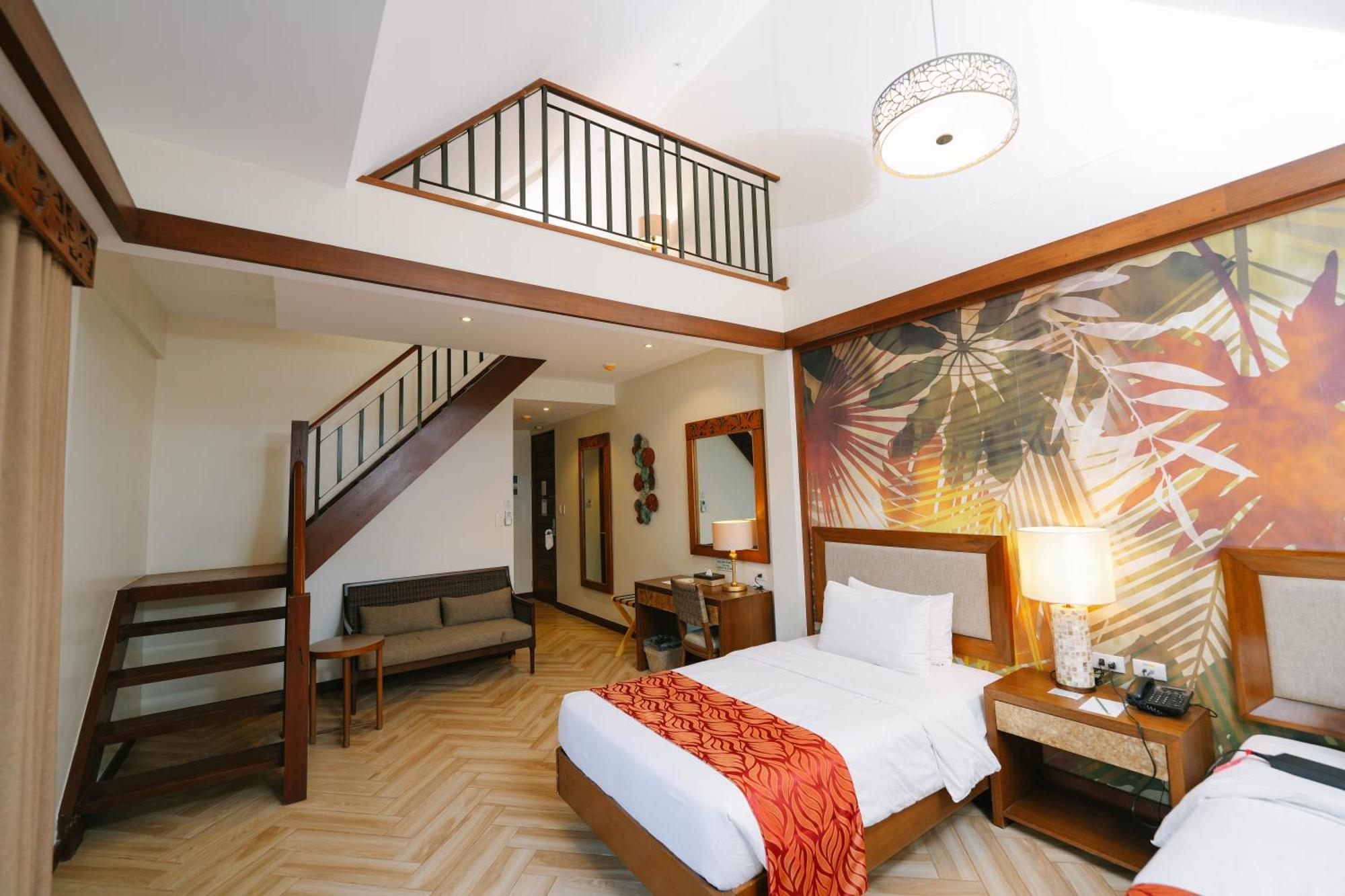 La Jolla Luxury Beach Resort Bagac Extérieur photo